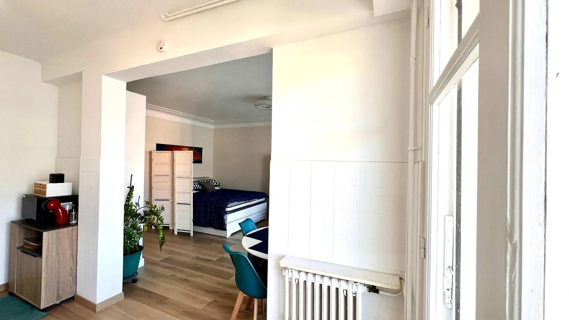 B030 Grand Studio Renove Spacieux Et Lumineux Le Cannet Apartament