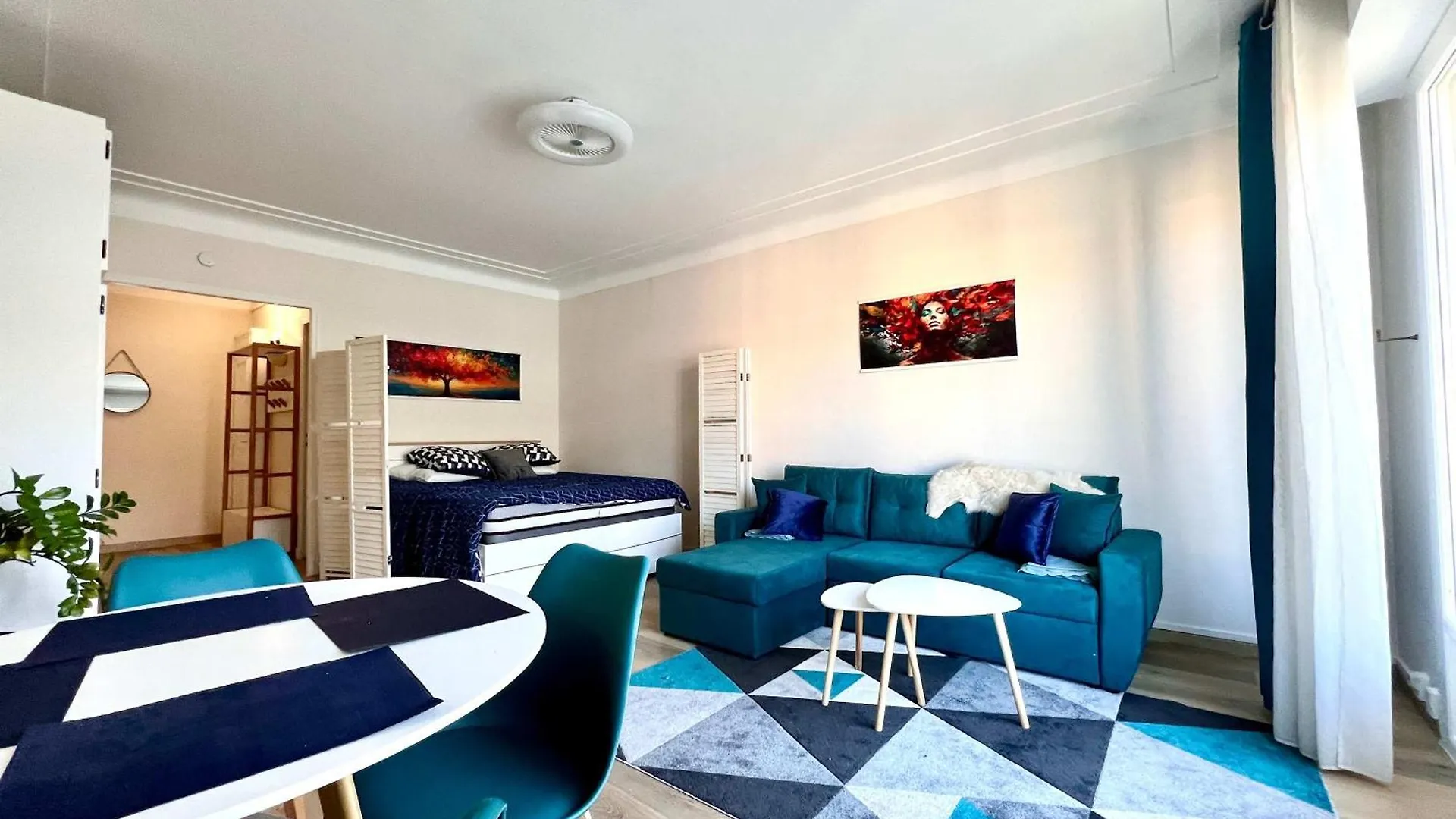 B030 Grand Studio Renove Spacieux Et Lumineux Le Cannet 0*,  Francja